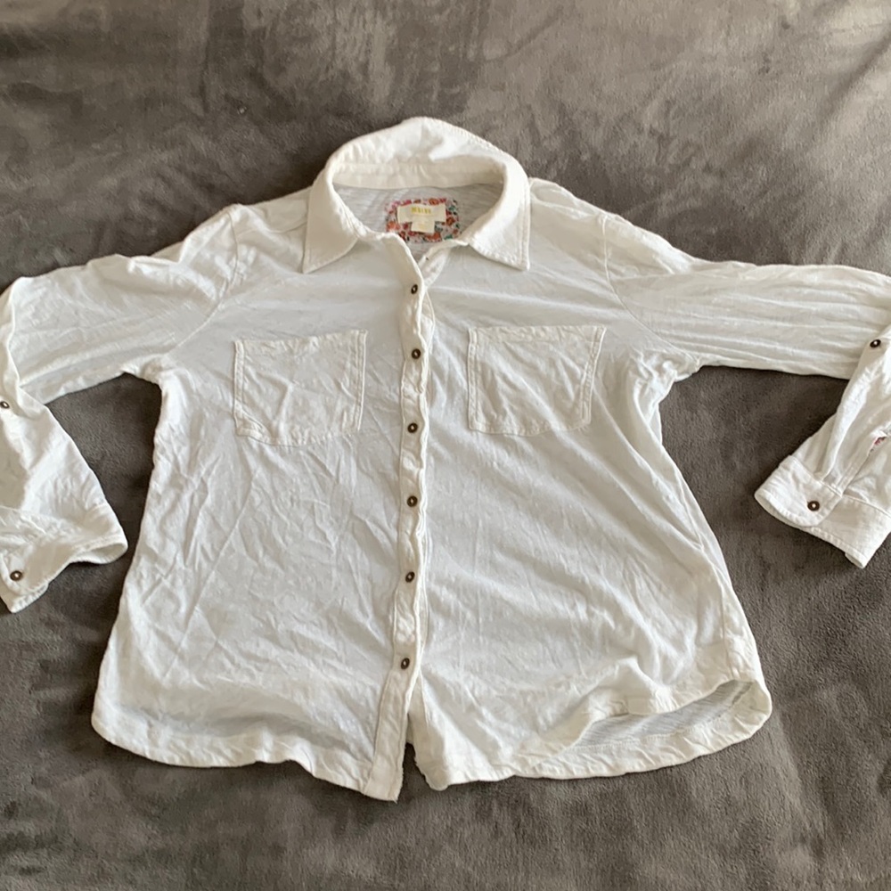 Women’s white button-down shirt